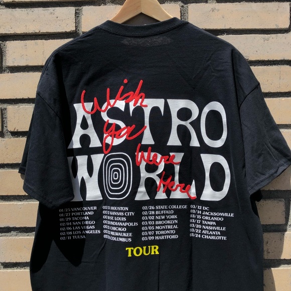 Kylie Cosmetics Other - Astroworld Travis Scott T-shirt